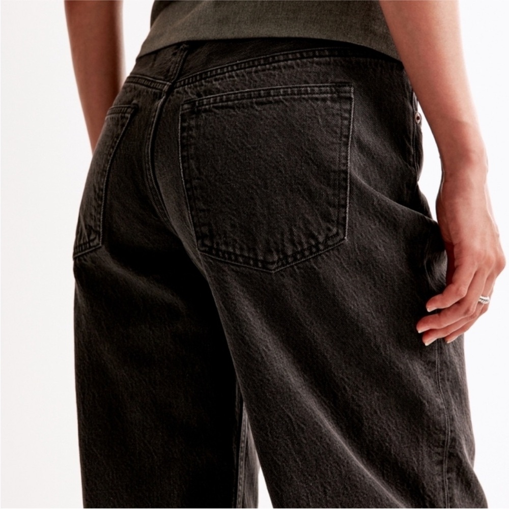 ABERCROMBIE & FITCH Ultra Loose Low Rise Jean In Washed Black. Size 24Short NWT - Picture 6 of 8